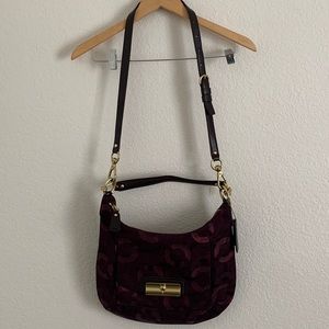 Coach Signature Purse! crossbody/shoulder option